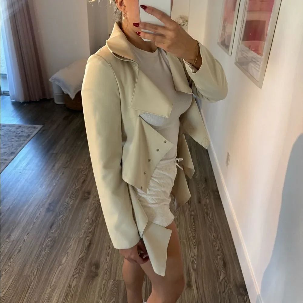 Cream Lightweight Button Front Jacket - Picture 2 of 3